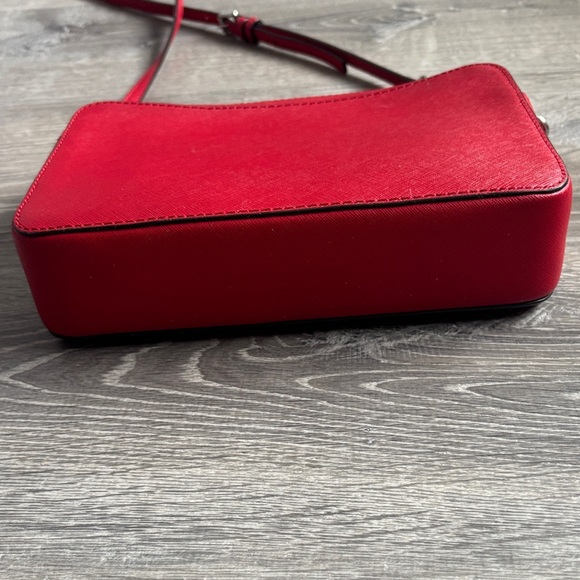 Michael Kors Vibrant Red Crossbody Bag - Picture 5 of 6